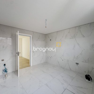 Casa com 450m², 4 quartos (sendo 4 suítes), 4 garagens, no bairro Jurerê Internacional em Florianópolis
