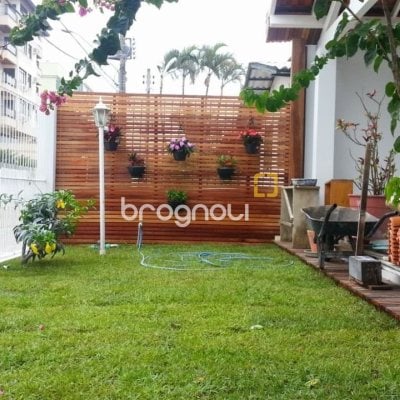 Casa com 171m², 2 quartos (sendo 2 suítes), 7 garagens, no bairro Cachoeira do Bom Jesus em Florianópolis