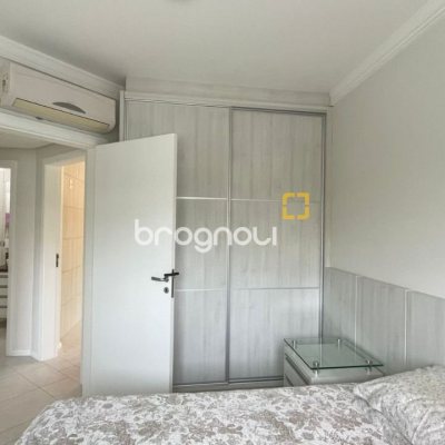 Apartamento com 114m², 3 quartos (sendo 1 suíte), 2 garagens, no bairro Ingleses em Florianópolis