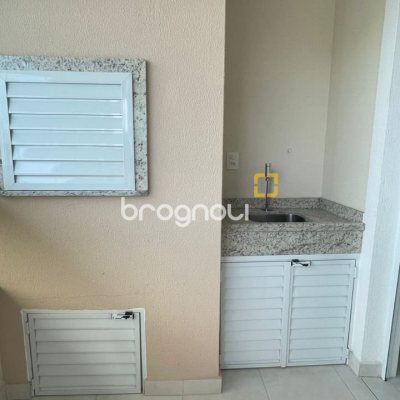 Apartamento com 114m², 3 quartos (sendo 1 suíte), 2 garagens, no bairro Ingleses em Florianópolis