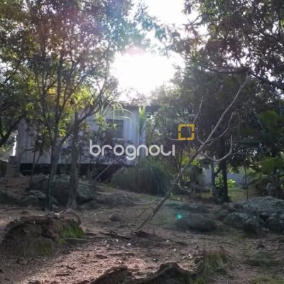 Terreno com 1427m², no bairro Coqueiros em Florianópolis