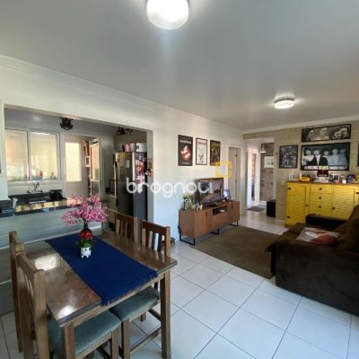 Apartamento com 90m², 3 quartos (sendo 1 suíte), 1 garagem, no bairro Ipiranga em São José