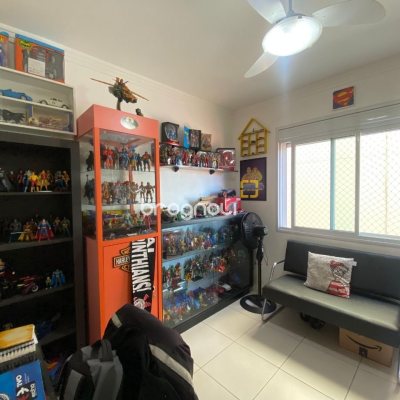 Apartamento com 90m², 3 quartos (sendo 1 suíte), 1 garagem, no bairro Ipiranga em São José