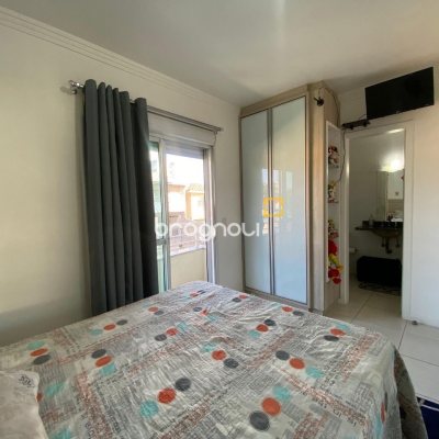 Apartamento com 90m², 3 quartos (sendo 1 suíte), 1 garagem, no bairro Ipiranga em São José