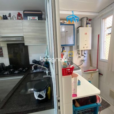 Apartamento com 90m², 3 quartos (sendo 1 suíte), 1 garagem, no bairro Ipiranga em São José