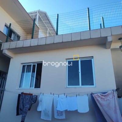 Casa com 103m², 2 quartos (sendo 1 suíte), no bairro Centro em Florianópolis
