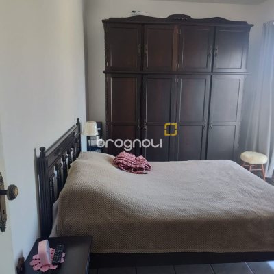 Casa com 103m², 2 quartos (sendo 1 suíte), no bairro Centro em Florianópolis