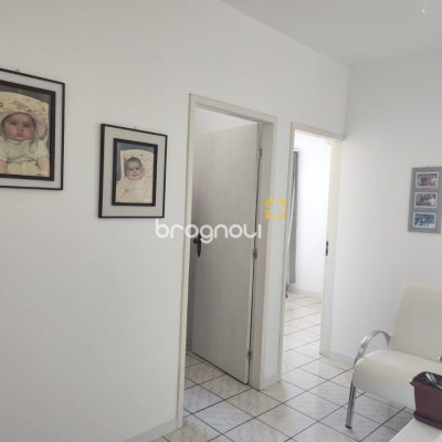 Casa com 103m², 2 quartos (sendo 1 suíte), no bairro Centro em Florianópolis