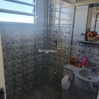 Casa com 103m², 2 quartos (sendo 1 suíte), no bairro Centro em Florianópolis