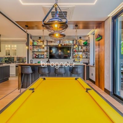 Casa com 564m², 4 quartos (sendo 4 suítes), 4 garagens, no bairro Jurerê Internacional em Florianópolis