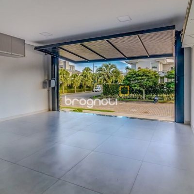 Casa com 564m², 4 quartos (sendo 4 suítes), 4 garagens, no bairro Jurerê Internacional em Florianópolis