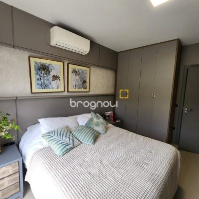 Casa com 178m², 3 quartos (sendo 3 suítes), 2 garagens, no bairro Córrego Grande em Florianópolis