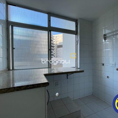 Apartamento com 64m², 2 quartos, 1 garagem, no bairro Centro em Florianópolis