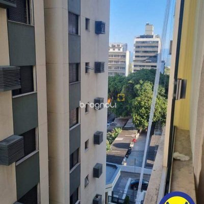 Apartamento com 64m², 2 quartos, 1 garagem, no bairro Centro em Florianópolis