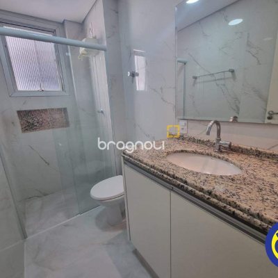 Apartamento com 64m², 2 quartos, 1 garagem, no bairro Centro em Florianópolis