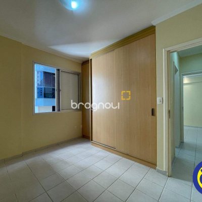 Apartamento com 64m², 2 quartos, 1 garagem, no bairro Centro em Florianópolis