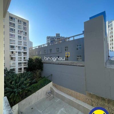 Apartamento com 64m², 2 quartos, 1 garagem, no bairro Centro em Florianópolis