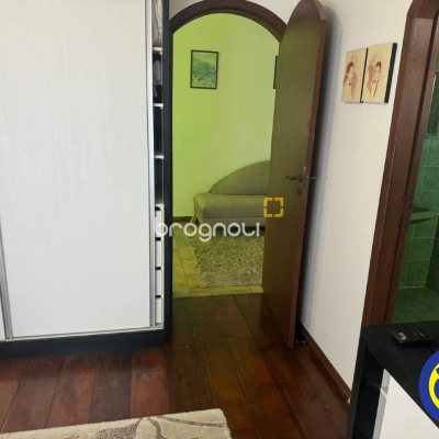 Casa com 289m², 4 quartos (sendo 3 suítes), 2 garagens, no bairro Jardim Atlântico em Florianópolis