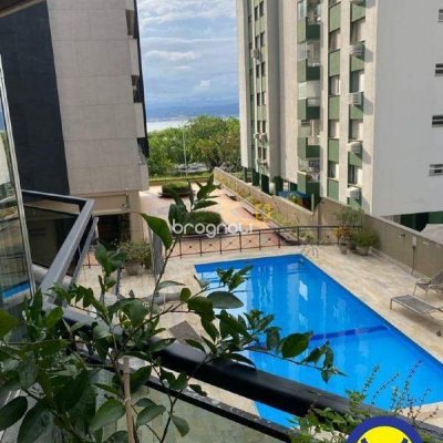 Apartamento com 250m², 3 quartos (sendo 2 suítes), 2 garagens, no bairro Centro em Florianópolis