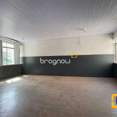 Casa com 582m², no bairro Centro em Florianópolis