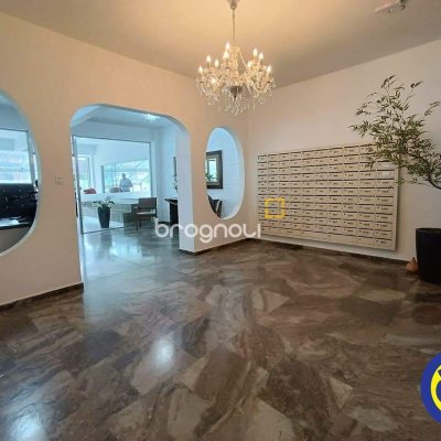 Cobertura com 320m², 4 quartos (sendo 4 suítes), 4 garagens, no bairro Centro em Florianópolis