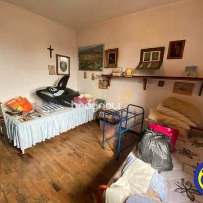 Casa com 178m², 3 quartos (sendo 1 suíte), 2 garagens, no bairro Agronômica em Florianópolis