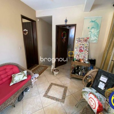 Casa com 163m², 3 quartos (sendo 1 suíte), 1 garagem, no bairro Agronômica em Florianópolis