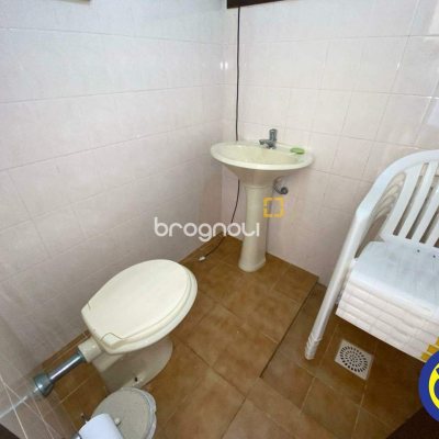 Casa com 163m², 3 quartos (sendo 1 suíte), 1 garagem, no bairro Agronômica em Florianópolis