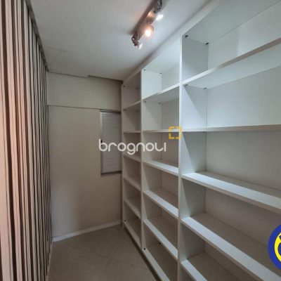 Cobertura com 162m², 3 quartos (sendo 1 suíte), 1 garagem, no bairro Centro em Florianópolis