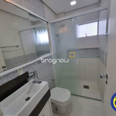 Cobertura com 162m², 3 quartos (sendo 1 suíte), 1 garagem, no bairro Centro em Florianópolis