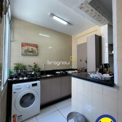 Apartamento com 99m², 3 quartos, no bairro Centro em Florianópolis