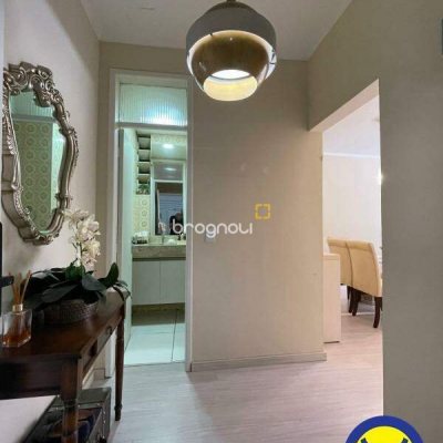 Apartamento com 99m², 3 quartos, no bairro Centro em Florianópolis