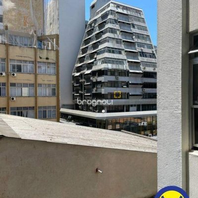 Apartamento com 99m², 3 quartos, no bairro Centro em Florianópolis