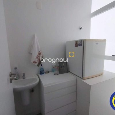 Sala com 53m², 1 garagem, no bairro Agronômica em Florianópolis