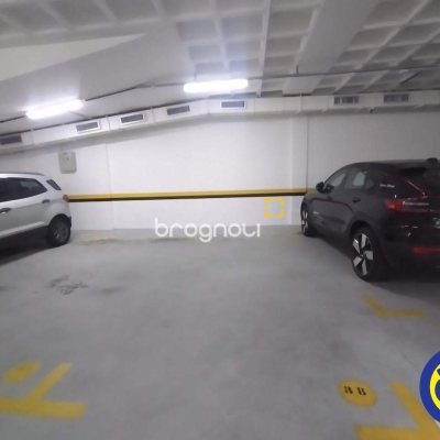 Sala com 53m², 1 garagem, no bairro Agronômica em Florianópolis