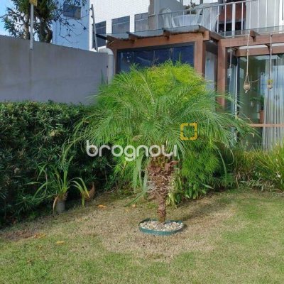 Casa com 280m², 3 quartos (sendo 2 suítes), 1 garagem, no bairro Itaguaçu em Florianópolis