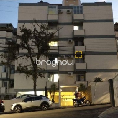 Apartamento com 81m², 3 quartos, 1 garagem, no bairro Coqueiros em Florianópolis