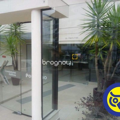 Apartamento com 81m², 3 quartos, 1 garagem, no bairro Coqueiros em Florianópolis