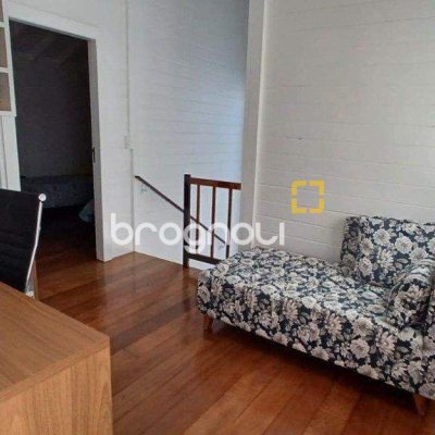 Casa com 360m², 3 quartos (sendo 2 suítes), 2 garagens, no bairro Vargem Grande em Florianópolis