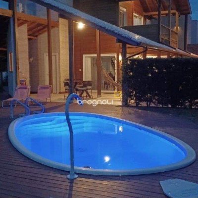 Casa com 360m², 3 quartos (sendo 2 suítes), 2 garagens, no bairro Vargem Grande em Florianópolis