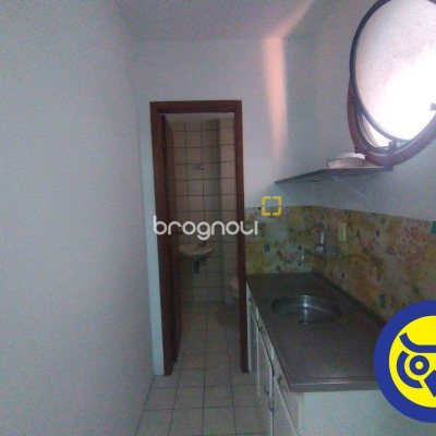 Sala com 49m², 1 garagem, no bairro Centro em Florianópolis