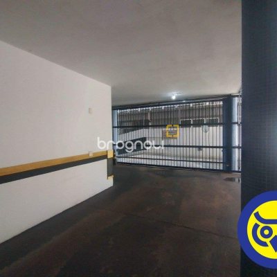 Sala com 49m², 1 garagem, no bairro Centro em Florianópolis