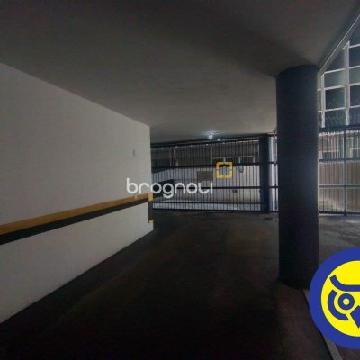Sala com 49m², 1 garagem, no bairro Centro em Florianópolis