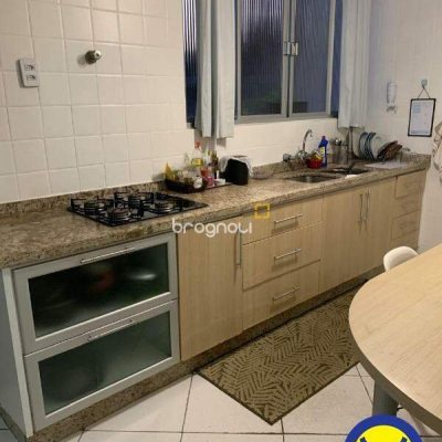 Casa com 257m², 3 quartos (sendo 1 suíte), 1 garagem, no bairro Itaguaçu em Florianópolis