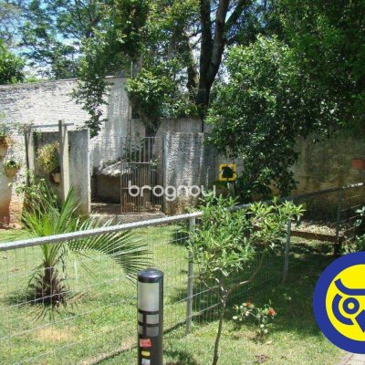 Casa com 257m², 3 quartos (sendo 1 suíte), 1 garagem, no bairro Itaguaçu em Florianópolis