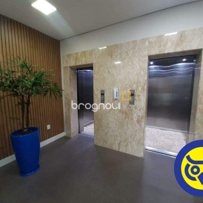 Sala com 32m², no bairro Centro em Florianópolis