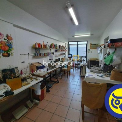 Sala com 32m², no bairro Centro em Florianópolis