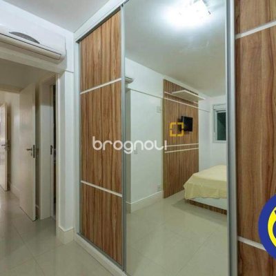 Cobertura com 265m², 3 quartos (sendo 3 suítes), 2 garagens, no bairro Cachoeira do Bom Jesus em Florianópolis