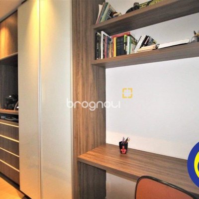 Apartamento com 168m², 4 quartos (sendo 3 suítes), 2 garagens, no bairro Cacupé em Florianópolis