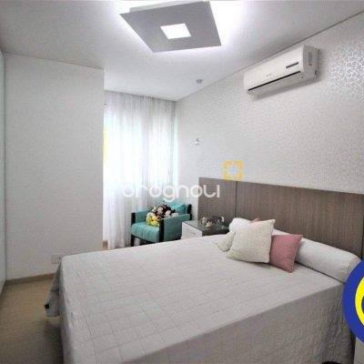 Apartamento com 168m², 4 quartos (sendo 3 suítes), 2 garagens, no bairro Cacupé em Florianópolis